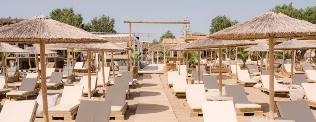 Explore Summer <span>Facilities, Music, Lives, Drinks</span> in Crete